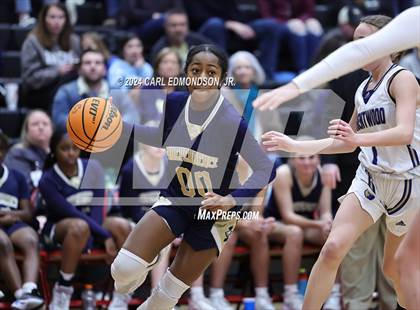 Thumbnail 3 in Brentwood vs. Independence photogallery.