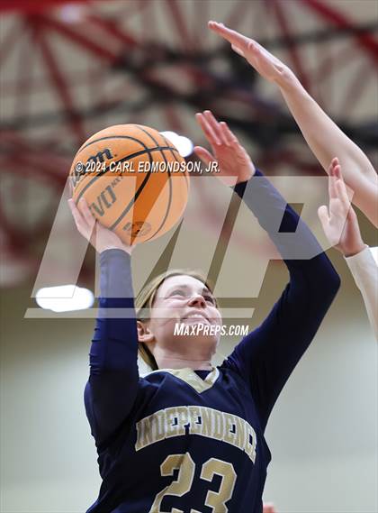 Thumbnail 2 in Brentwood vs. Independence photogallery.