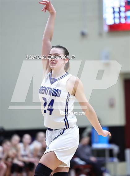 Thumbnail 3 in Brentwood vs. Independence photogallery.