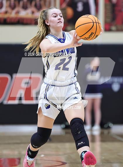 Thumbnail 1 in Brentwood vs. Independence photogallery.