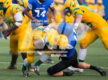 Thumbnail 3 in  Lake Norman vs. Richmond (Carolina Preps Jamboree) photogallery.