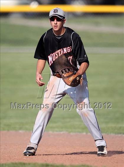Thumbnail 2 in Dansville vs Attica (Section V Class B Quarterfinals) photogallery.