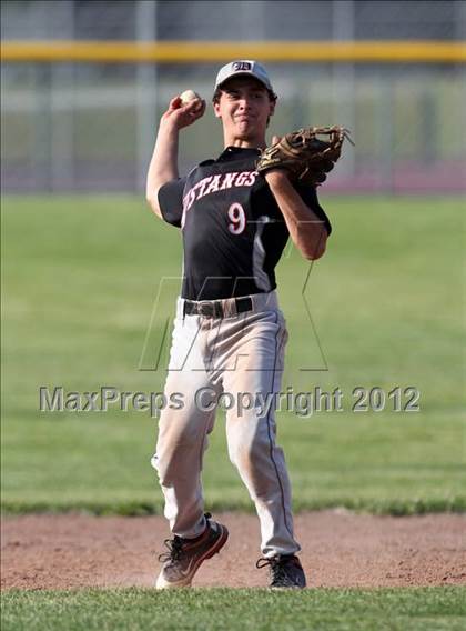Thumbnail 2 in Dansville vs Attica (Section V Class B Quarterfinals) photogallery.