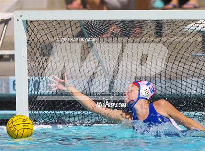 Thumbnail 3 in Clovis vs Clovis North (Central Valley Showcase) photogallery.