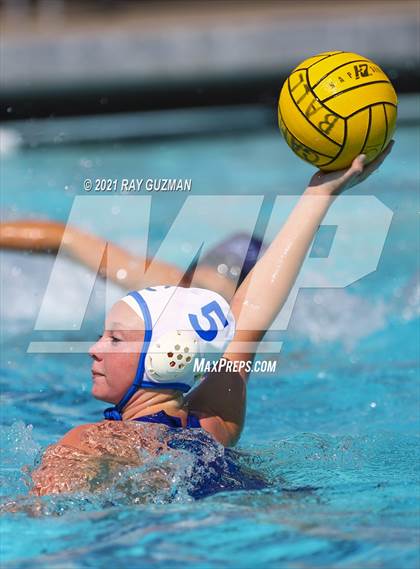 Thumbnail 2 in Clovis vs Clovis North (Central Valley Showcase) photogallery.