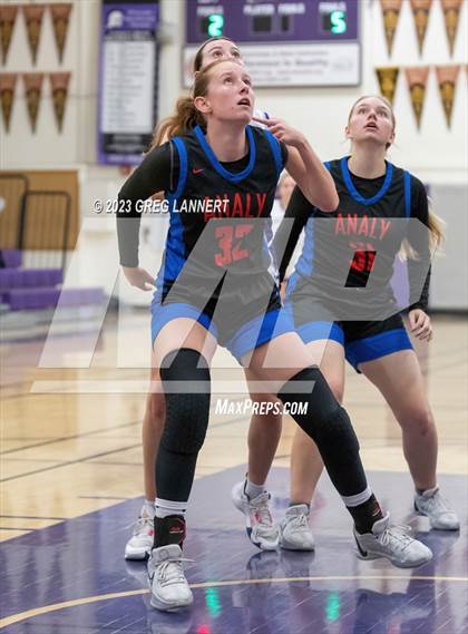 Thumbnail 2 in Analy @ Petaluma photogallery.