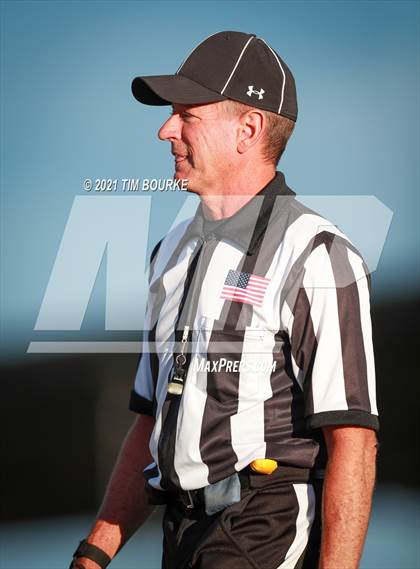 Thumbnail 1 in Poudre @ Mountain Vista photogallery.