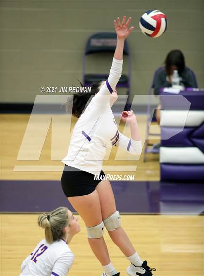 Thumbnail 1 in Pflugerville @ Liberty Hill photogallery.