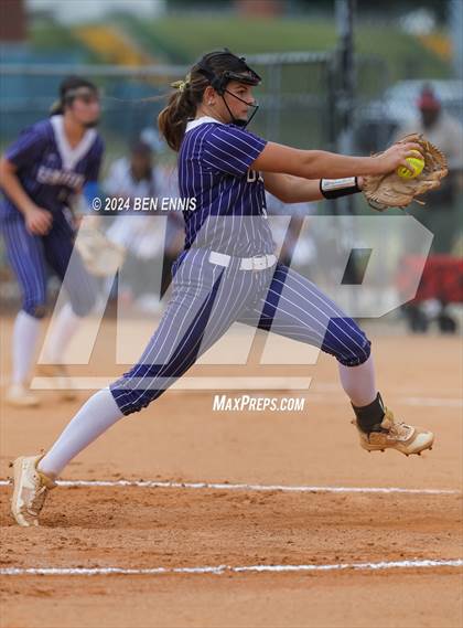 Thumbnail 2 in Sonoraville vs. Union County (GHSA 2A State Tournament) photogallery.