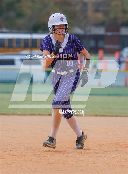 Thumbnail 2 in Sonoraville vs. Union County (GHSA 2A State Tournament) photogallery.