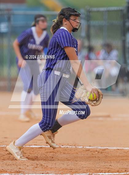 Thumbnail 3 in Sonoraville vs. Union County (GHSA 2A State Tournament) photogallery.