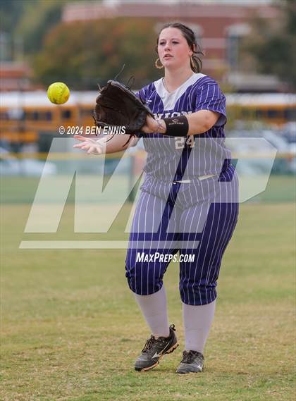 Thumbnail 2 in Sonoraville vs. Union County (GHSA 2A State Tournament) photogallery.