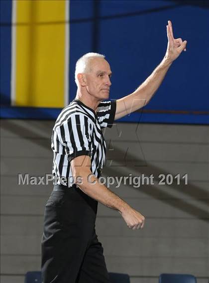 Thumbnail 1 in Palo Alto vs. Grant (Grant Winterfest) photogallery.