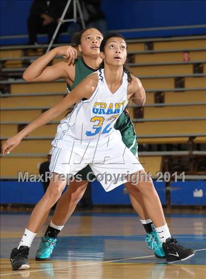 Thumbnail 1 in Palo Alto vs. Grant (Grant Winterfest) photogallery.