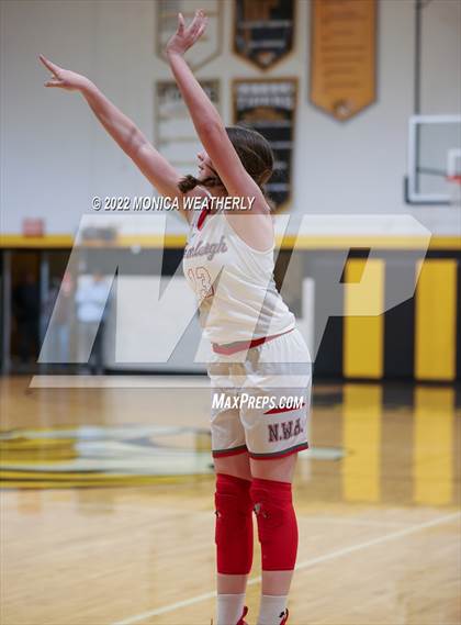 Thumbnail 1 in Roby vs Hermleigh (UIL 1A Area Playoff) photogallery.