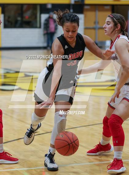 Thumbnail 1 in Roby vs Hermleigh (UIL 1A Area Playoff) photogallery.