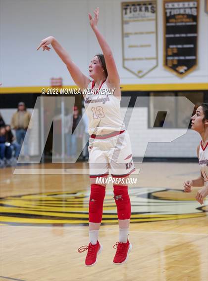 Thumbnail 1 in Roby vs Hermleigh (UIL 1A Area Playoff) photogallery.