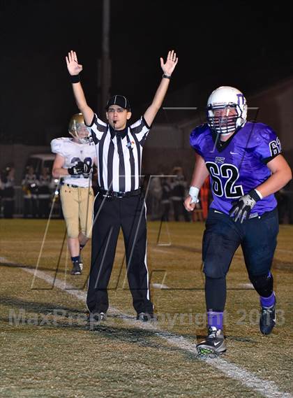Thumbnail 2 in Yuma Catholic @ Northwest Christian photogallery.
