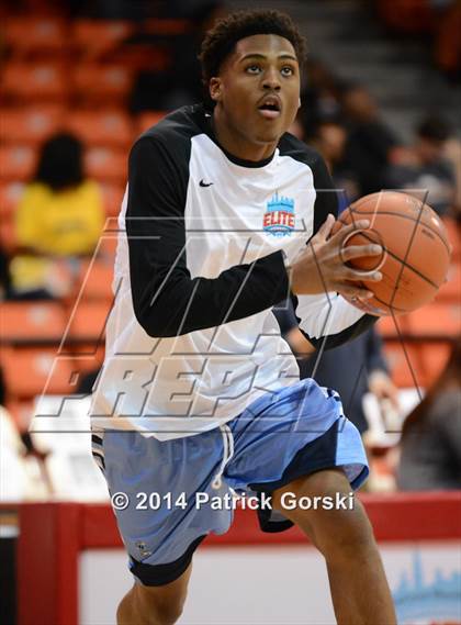 Thumbnail 2 in Hillcrest vs Plainfield East (Chicago Elite Classic) photogallery.