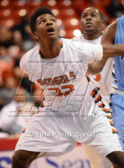 Thumbnail 2 in Hillcrest vs Plainfield East (Chicago Elite Classic) photogallery.