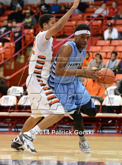 Thumbnail 1 in Hillcrest vs Plainfield East (Chicago Elite Classic) photogallery.