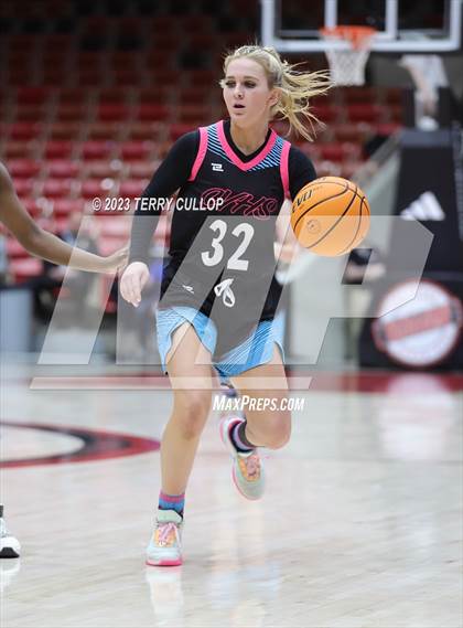 Thumbnail 2 in Layton Christian Academy vs. Canyon View (UHSAA 3A Consolation Game) photogallery.