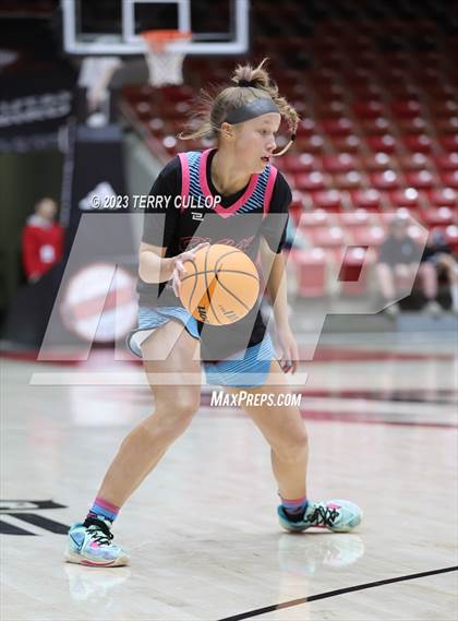 Thumbnail 2 in Layton Christian Academy vs. Canyon View (UHSAA 3A Consolation Game) photogallery.