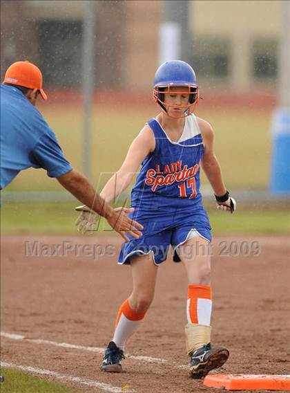 Thumbnail 1 in S. S. Seward vs. Afton (NYSPHSAA Class D Semifinal) photogallery.