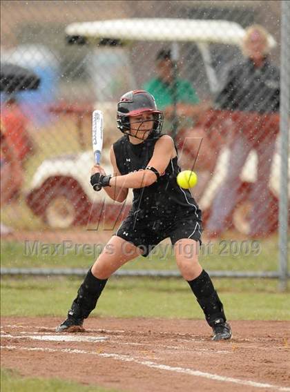 Thumbnail 3 in S. S. Seward vs. Afton (NYSPHSAA Class D Semifinal) photogallery.