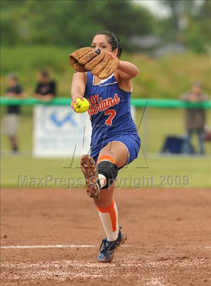 Thumbnail 3 in S. S. Seward vs. Afton (NYSPHSAA Class D Semifinal) photogallery.
