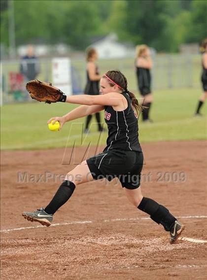 Thumbnail 1 in S. S. Seward vs. Afton (NYSPHSAA Class D Semifinal) photogallery.
