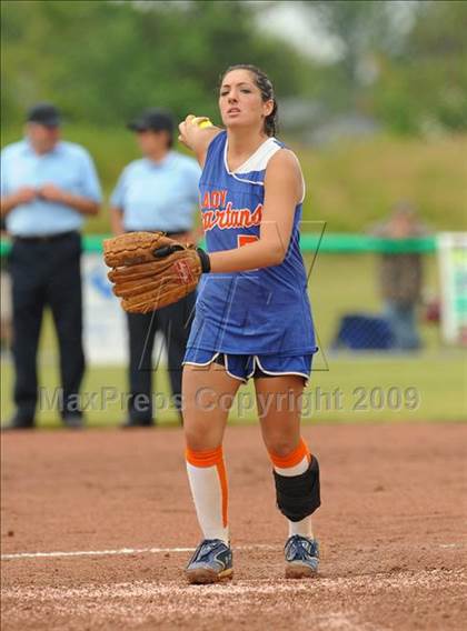Thumbnail 1 in S. S. Seward vs. Afton (NYSPHSAA Class D Semifinal) photogallery.