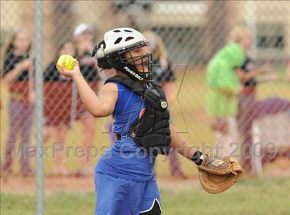 Thumbnail 1 in S. S. Seward vs. Afton (NYSPHSAA Class D Semifinal) photogallery.