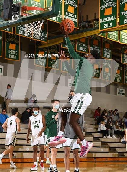 Thumbnail 1 in Beaverton @ Jesuit photogallery.