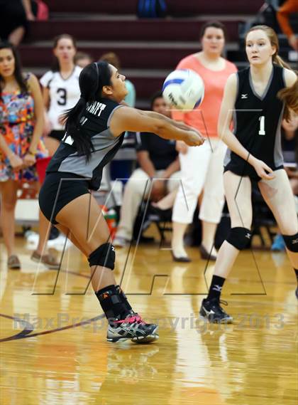 Thumbnail 1 in Vandegrift @ Rouse photogallery.