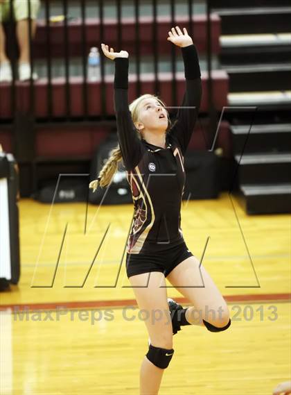 Thumbnail 3 in Vandegrift @ Rouse photogallery.