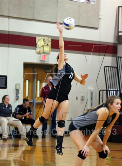 Thumbnail 3 in Vandegrift @ Rouse photogallery.