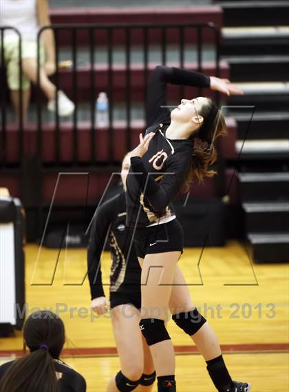 Thumbnail 1 in Vandegrift @ Rouse photogallery.
