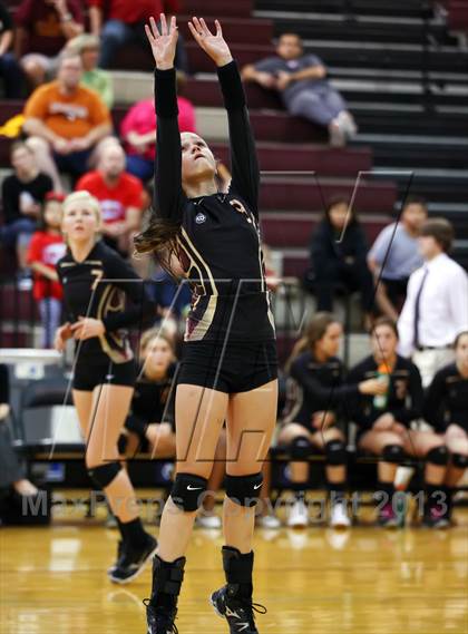 Thumbnail 1 in Vandegrift @ Rouse photogallery.
