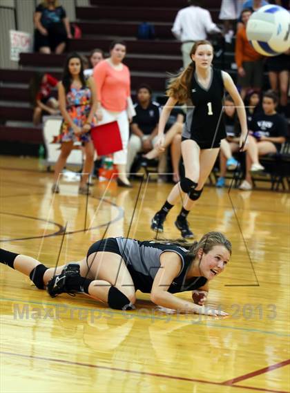 Thumbnail 2 in Vandegrift @ Rouse photogallery.