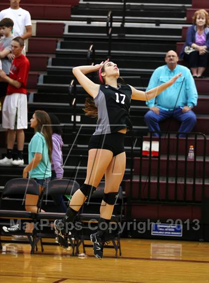 Thumbnail 3 in Vandegrift @ Rouse photogallery.