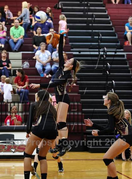 Thumbnail 2 in Vandegrift @ Rouse photogallery.