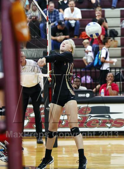 Thumbnail 1 in Vandegrift @ Rouse photogallery.