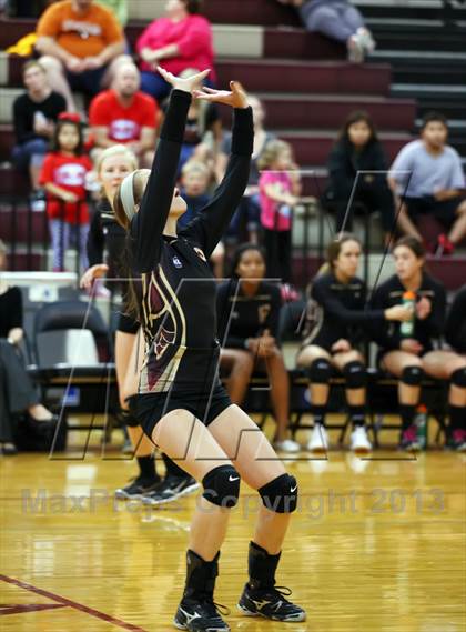 Thumbnail 2 in Vandegrift @ Rouse photogallery.