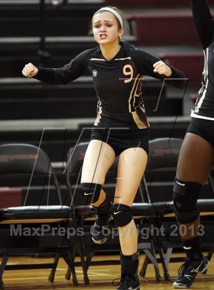 Thumbnail 3 in Vandegrift @ Rouse photogallery.