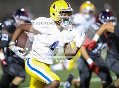 Thumbnail 3 in La Mirada @ Yorba Linda photogallery.