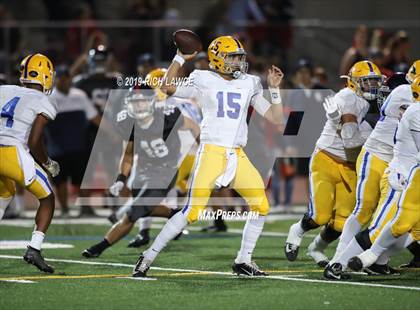 Thumbnail 3 in La Mirada @ Yorba Linda photogallery.