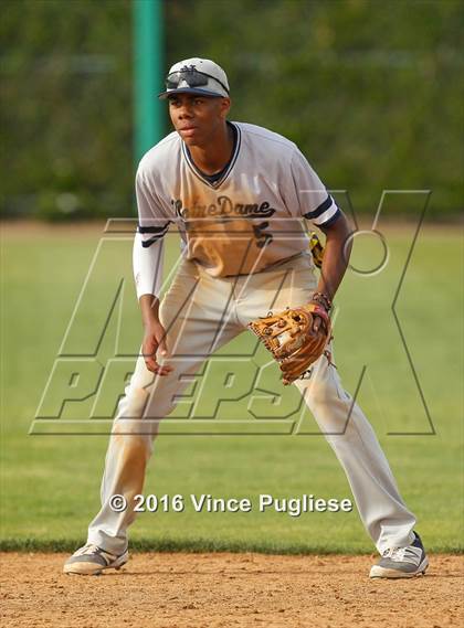 Thumbnail 2 in Notre Dame (SO) @ Harvard-Westlake photogallery.