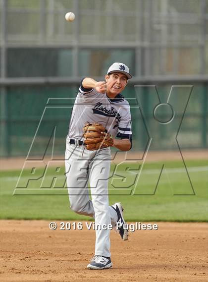 Thumbnail 1 in Notre Dame (SO) @ Harvard-Westlake photogallery.