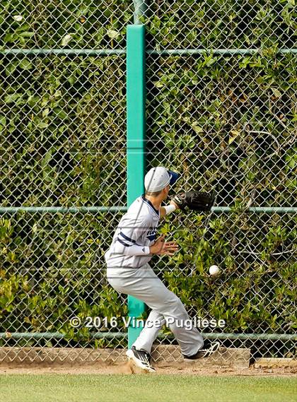 Thumbnail 2 in Notre Dame (SO) @ Harvard-Westlake photogallery.